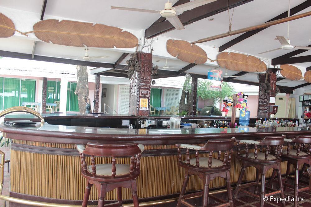 Wild Orchid Beach Resort Olongapo Esterno foto
